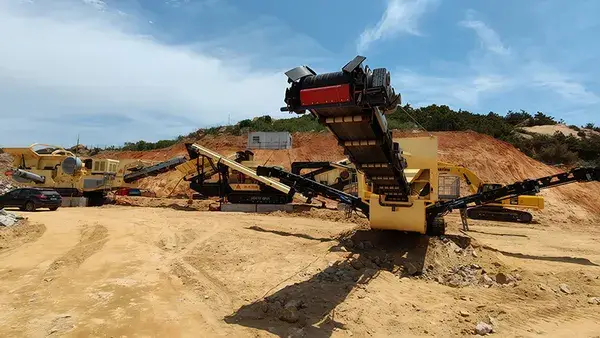 300 TPH Mobile Granite Crushing Plant in Fujian